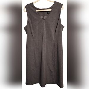 Signature By Larry Levine - Plus Size Classic Sleeveless Dress